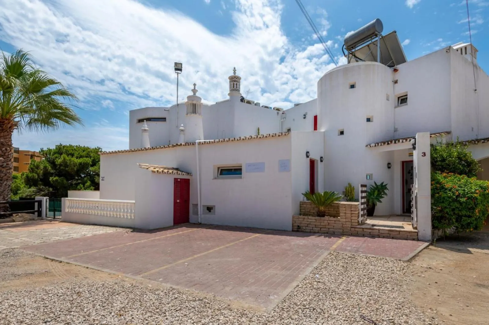 Luxurious Beachfront Villa De La Plage With Private Beach Acces Albufeira
